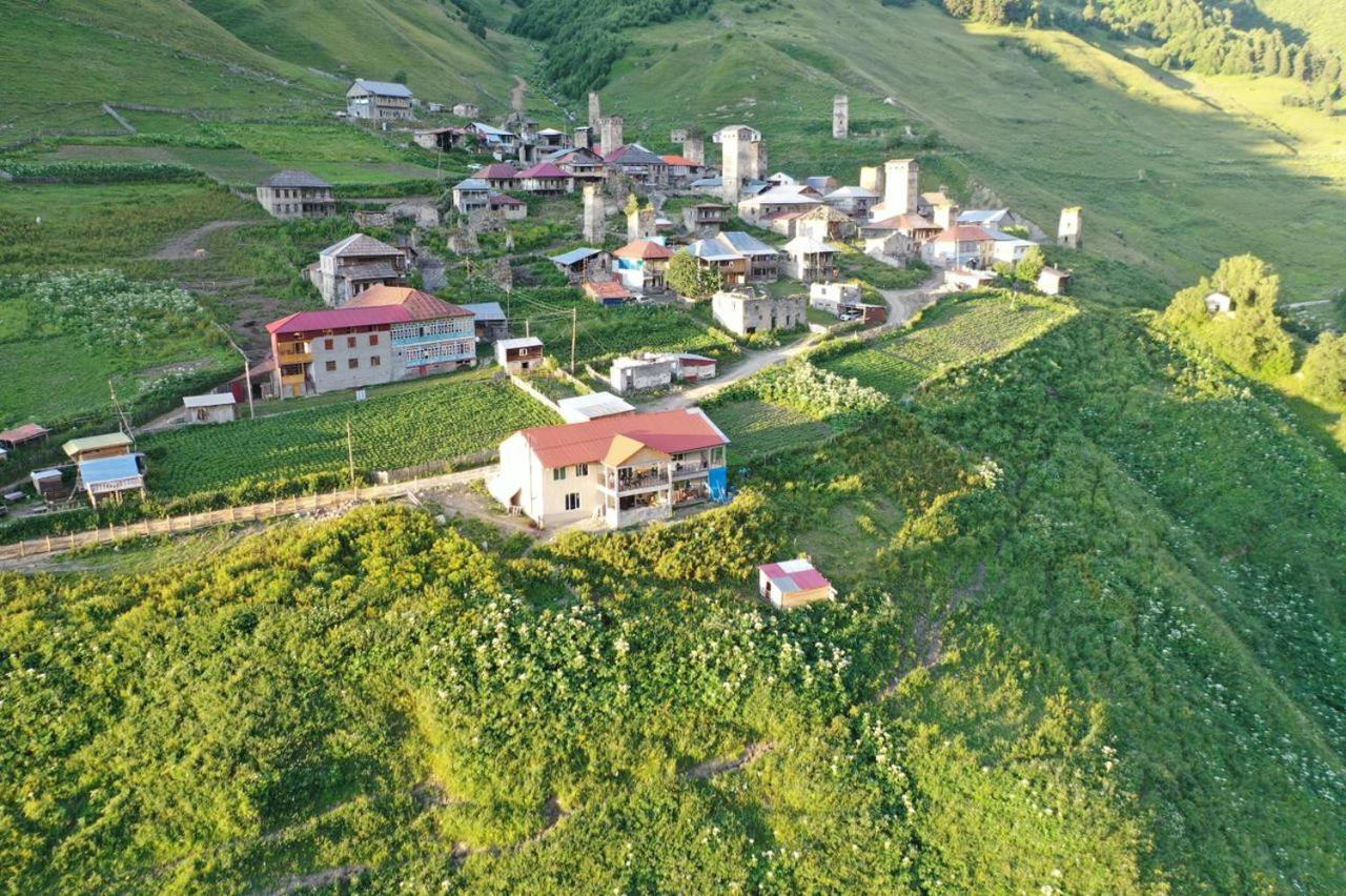 Guest House Caucasioni Адиши Экстерьер фото