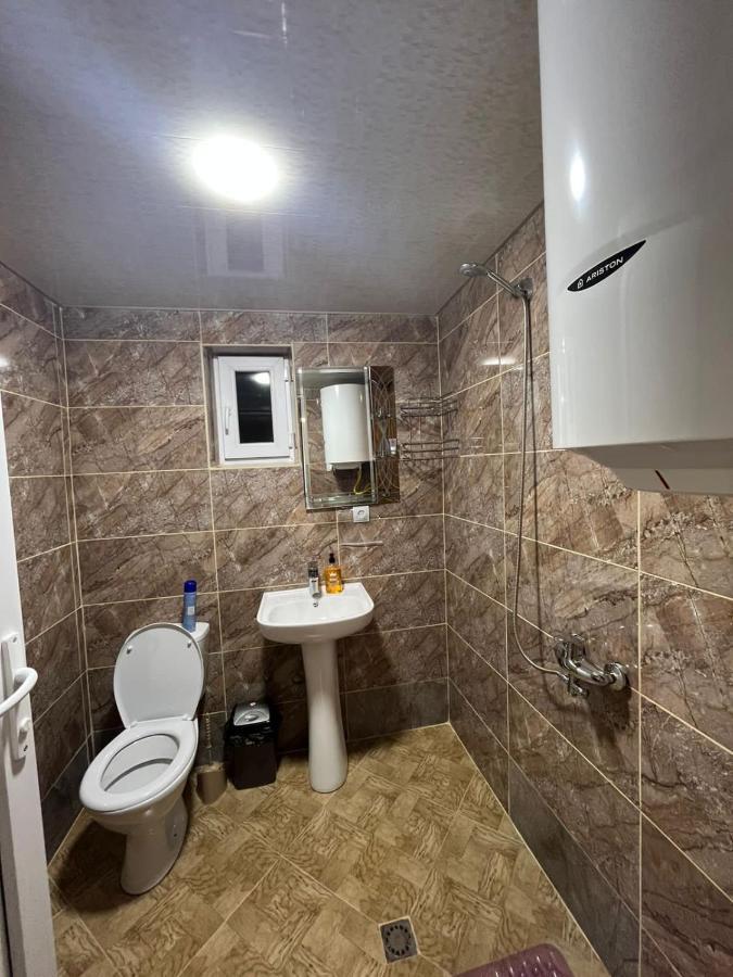 Guest House Caucasioni Адиши Экстерьер фото